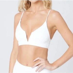 L*Space Siren Pointelle Ribbed Bikini Top in White Size M - NWT
